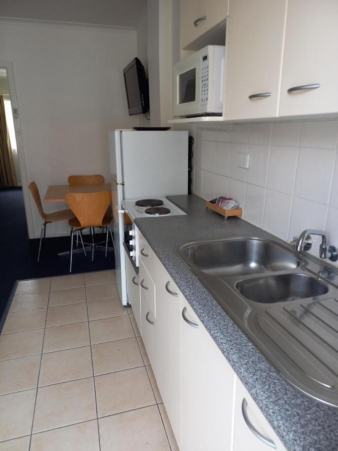 Heyfield Motel And Apartments Lakes Entrance Exterior foto