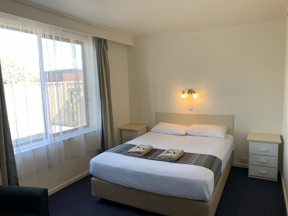 Heyfield Motel And Apartments Lakes Entrance Exterior foto